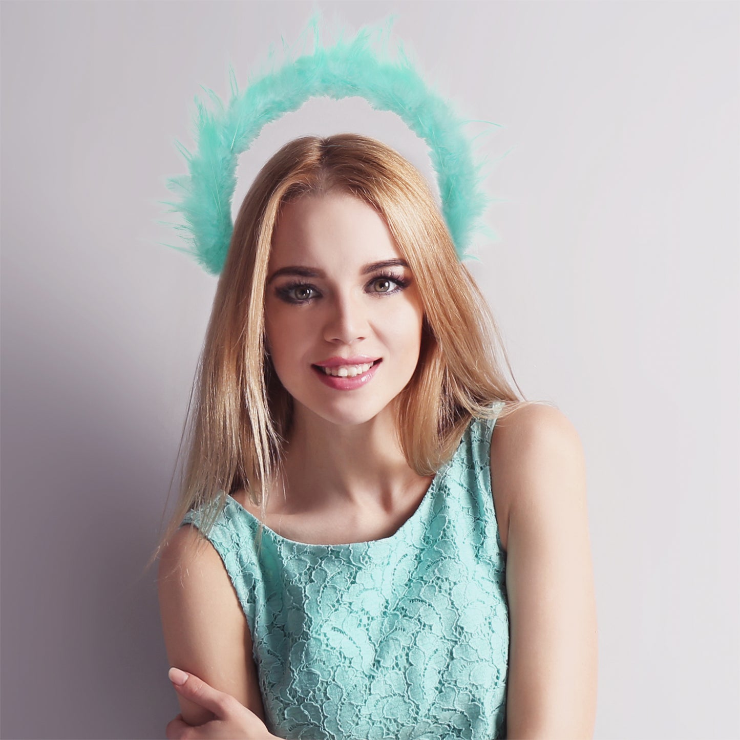 COSUCOS Blue Feather Halo Crown Headpiece