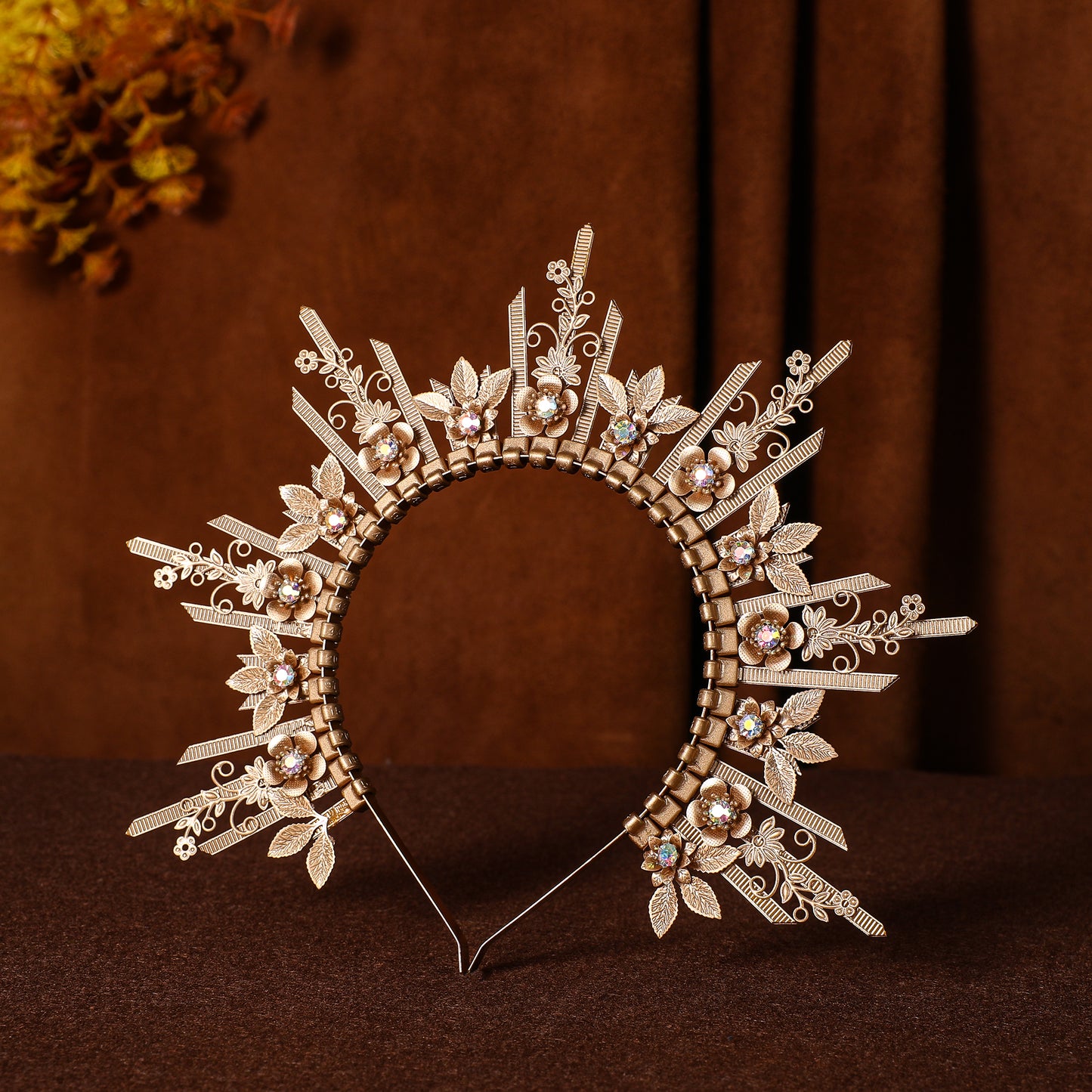 COSUCOS Goddess Halo Sunburst Spike Crown - Cosplay Greek Costume Headband Crown Halloween Liberty Queen